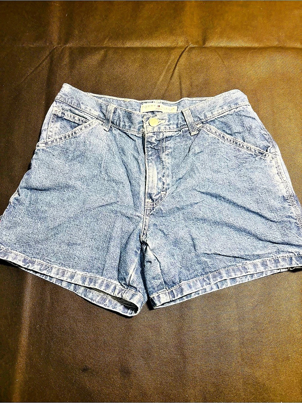 Tommy Hilfiger Vintage Vibe Womens Denim Cargo Shorts Size 4 100% Cotton